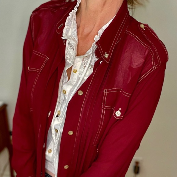 White/Cream Ruffle Top - Picture 5 of 7